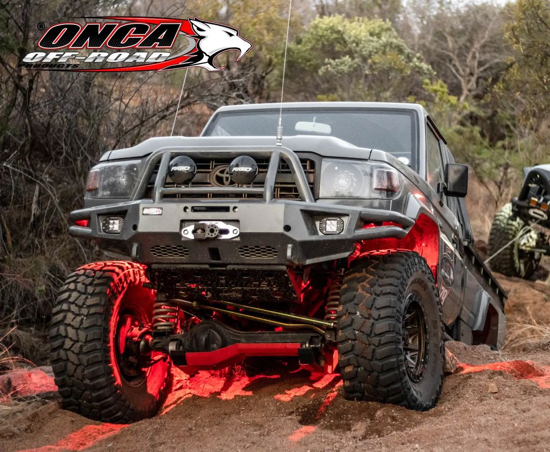 ONCA Extreme Bull Bar for 76, 78, 79 Series - image 8