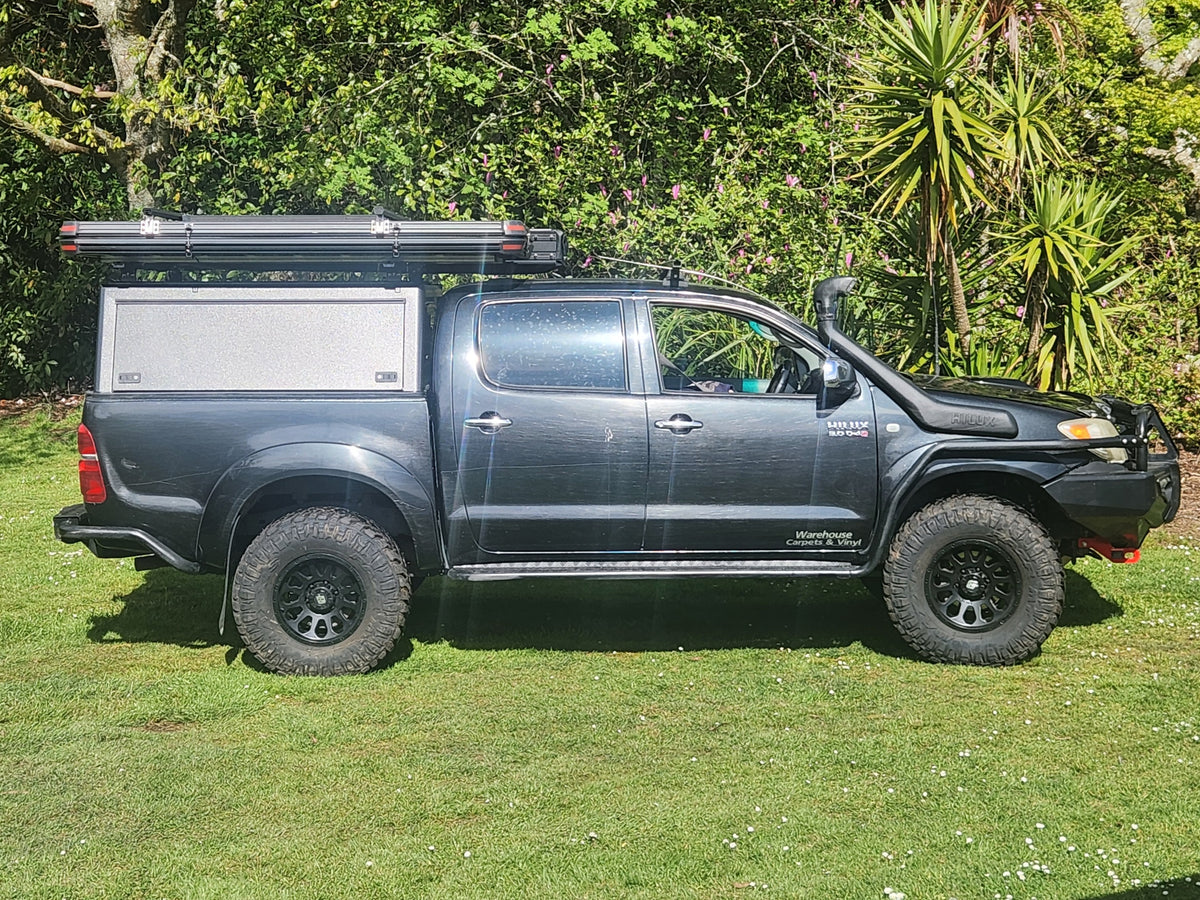 Bushtech Aluminium Canopy for Toyota Hilux SR5, Black - 2004 to 2015 - image 6