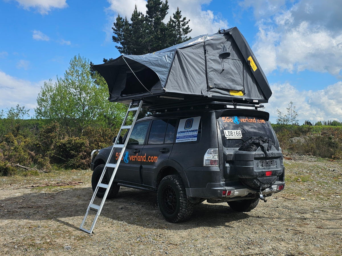 EEZI-AWN SWORD Jumbo/Family Hard Shell Roof Tent - image 3