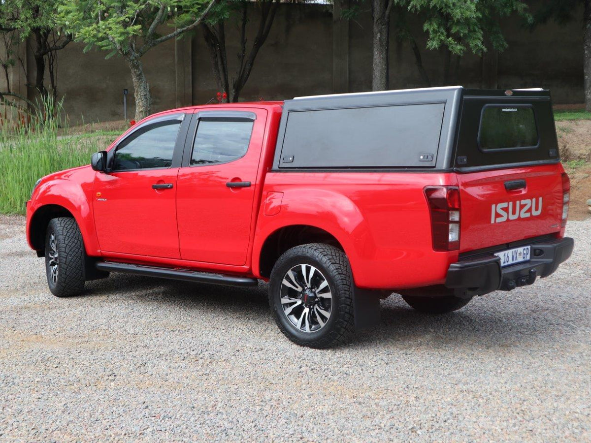 Bushtech Aluminium Canopy for Isuzu D-Max 2012 to 2018 - image 6