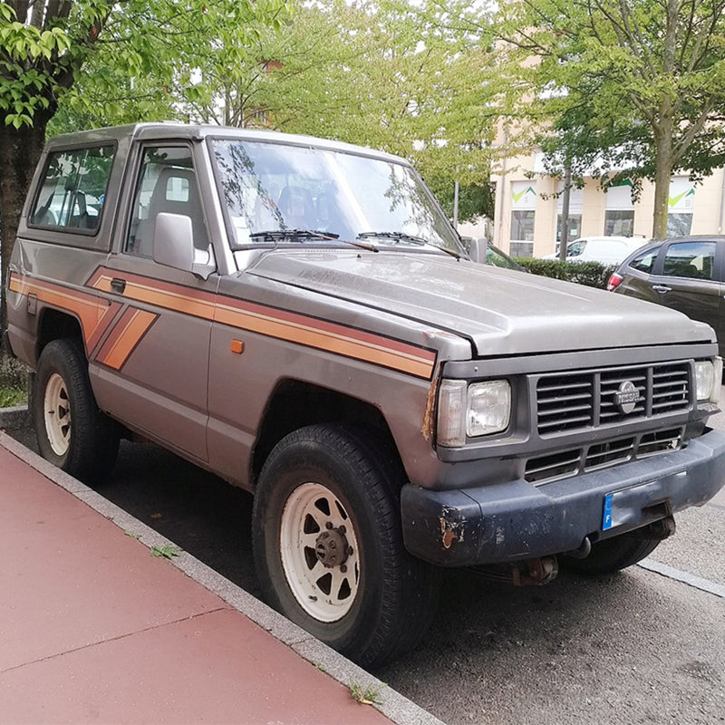 Nissan Patrol Y60 (1993-2001) Lensun 110W Hood Flexible Solar Panel-1